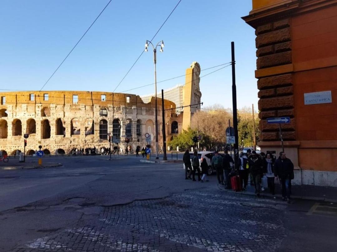 The White Colisseum Apartment Rome Exterior photo